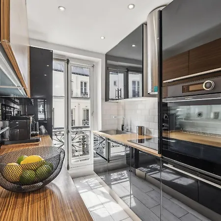 Bnbnova - 3br - Champs Elysees - 3br Lägenhet *